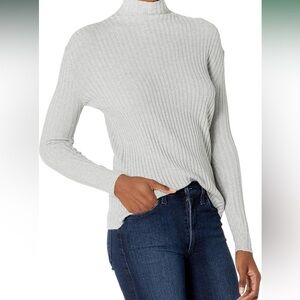Made in Italy Women's Mock Neck Shimmer Sweater